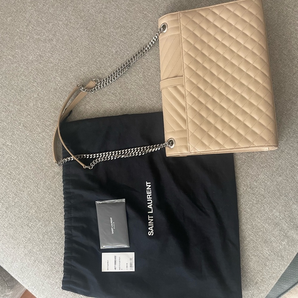 Authentic YSL Envelope Bag Large - Picture 3 of 4